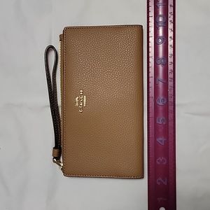 NWOT Coach Leather Wallet